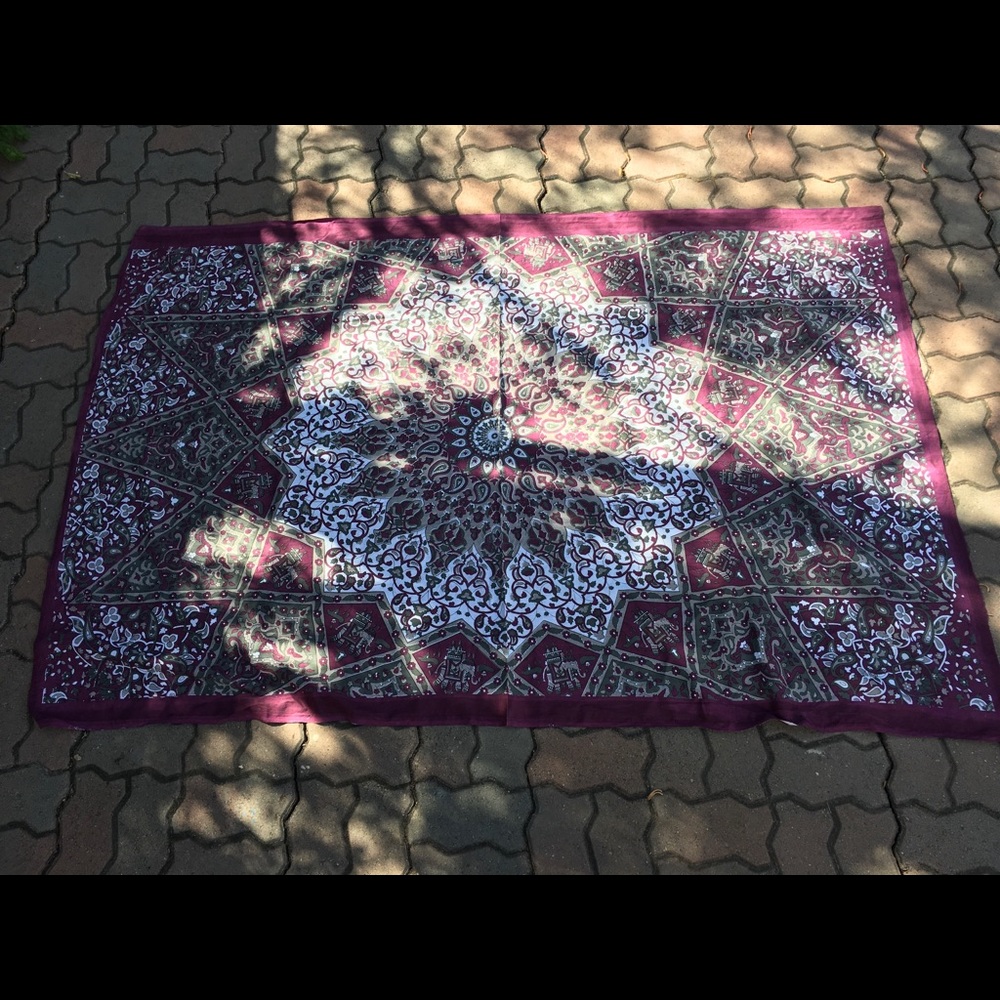 mandala tapestry🪁